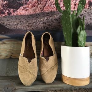 Burlap TOMs